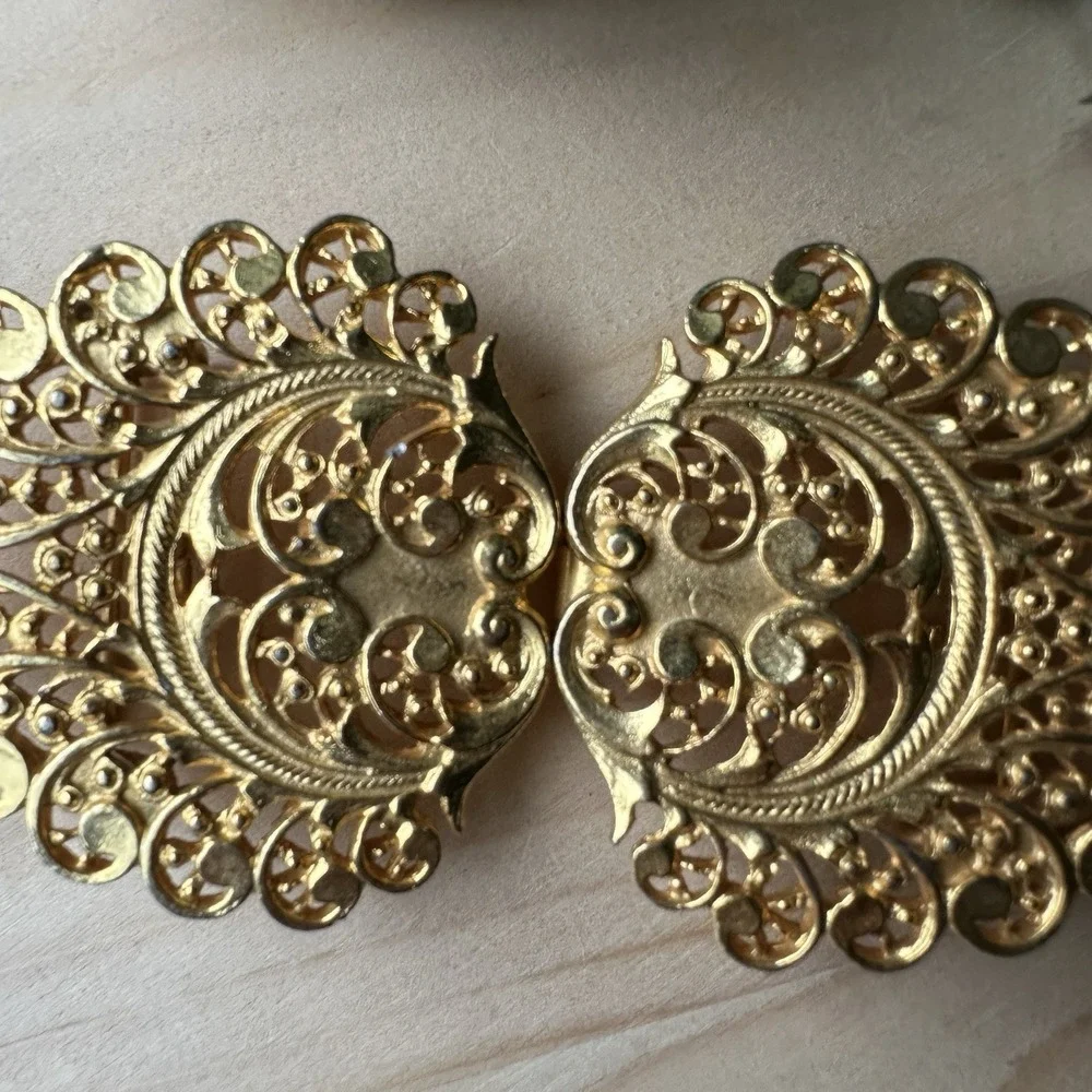 VTG Dotty Smith‎ Belt Buckle 5 Inch Ornate Gold Plated Open Interlocking 2 Piece